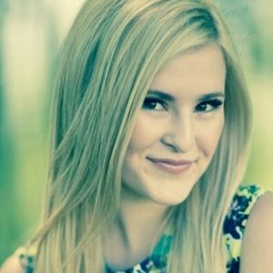 Meet your Posher, Anysa